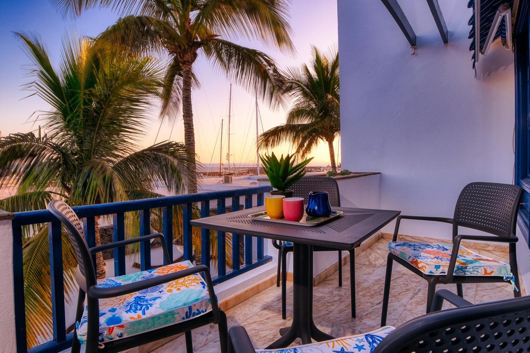 Casa Natalie La Marina Apartment ปูแอร์โตกาเลโร ภายนอก รูปภาพ
